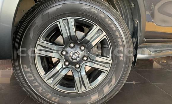 Buy Used Toyota Hilux Silver Car in Lusaka in Zambia Buy Used Toyota Hilux Silver Car in Lusaka in Zambia