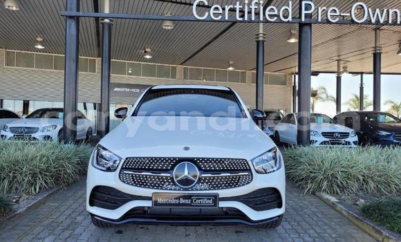 Acheter Occasion Voiture Mercedes‒Benz AMG GLC Blanc à Lusaka, Zambie Acheter Occasion Voiture Mercedes‒Benz AMG GLC Blanc à Lusaka, Zambie