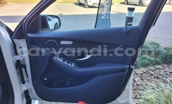 Acheter Occasion Voiture Mercedes‒Benz AMG GLC Blanc à Lusaka, Zambie Acheter Occasion Voiture Mercedes‒Benz AMG GLC Blanc à Lusaka, Zambie
