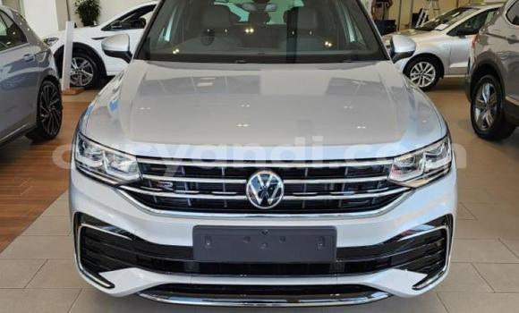 Nunua Ilio tumika Volkswagen Tiguan Fedha Gari ndani ya Lusaka nchini Zambia Nunua Ilio tumika Volkswagen Tiguan Fedha Gari ndani ya Lusaka nchini Zambia