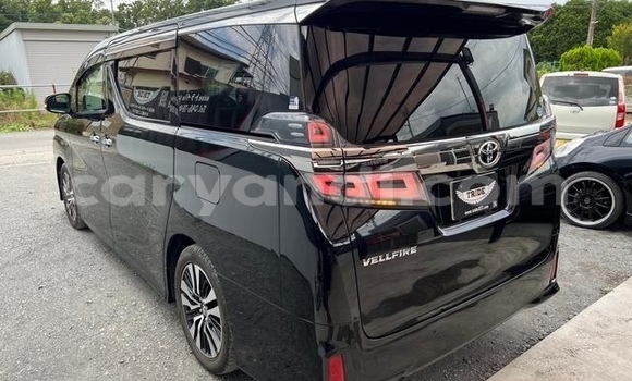 Nunua Ilio tumika Toyota Vellfire Nyeusi Gari ndani ya Lusaka nchini Zambia Nunua Ilio tumika Toyota Vellfire Nyeusi Gari ndani ya Lusaka nchini Zambia