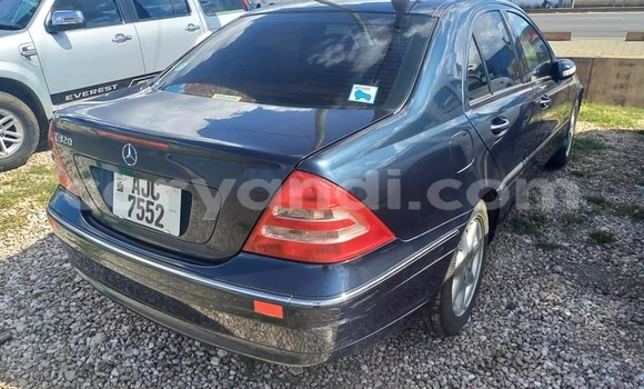 Tenga Tsaru Mercedes-Benz C-Classe Bhuruu Mota in Lusaka in Zambia Tenga Tsaru Mercedes-Benz C-Classe Bhuruu Mota in Lusaka in Zambia