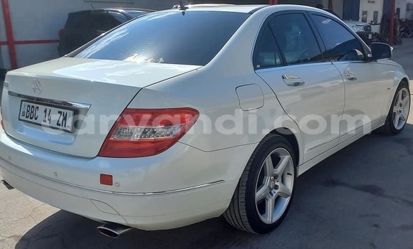 Tenga Tsaru Mercedes-Benz C-Classe Chena Mota in Lusaka in Zambia Tenga Tsaru Mercedes-Benz C-Classe Chena Mota in Lusaka in Zambia
