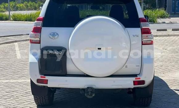 Acheter Occasion Voiture Toyota Prado Blanc à Lusaka, Zambie Acheter Occasion Voiture Toyota Prado Blanc à Lusaka, Zambie