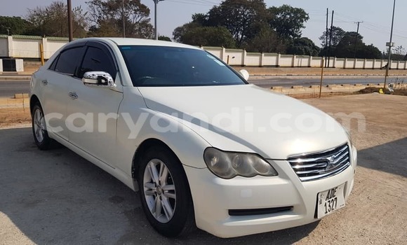 Acheter Occasion Voiture Toyota Mark X Blanc à Lusaka, Zambie Acheter Occasion Voiture Toyota Mark X Blanc à Lusaka, Zambie