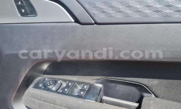 Acheter Occasion Voiture Volkswagen Amarok Rouge à Lusaka, Zambie Acheter Occasion Voiture Volkswagen Amarok Rouge à Lusaka, Zambie