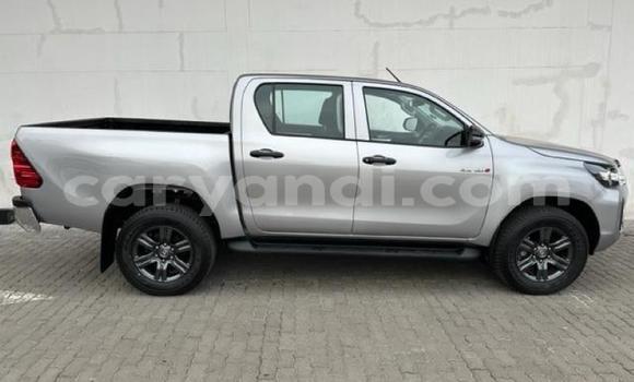 Acheter Occasion Voiture Toyota Hilux Gris à Lusaka, Zambie Acheter Occasion Voiture Toyota Hilux Gris à Lusaka, Zambie