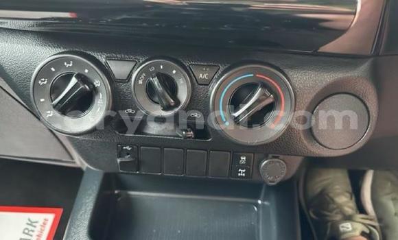 Acheter Occasion Voiture Toyota Hilux Gris à Lusaka, Zambie Acheter Occasion Voiture Toyota Hilux Gris à Lusaka, Zambie