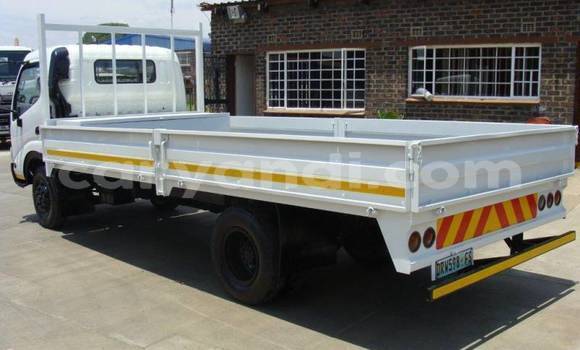 Buy Used Toyota Dyna White Car in Livingstone in Zambia Buy Used Toyota Dyna White Car in Livingstone in Zambia