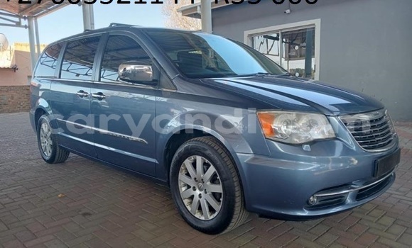 Buy Used Chrysler Voyager Blue Car in Lusaka in Zambia