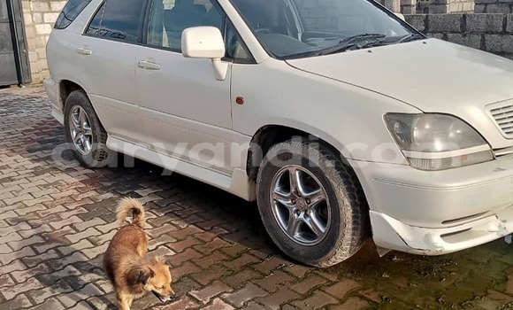 Acheter Occasion Voiture Toyota Harrier Blanc à Lusaka, Zambie Acheter Occasion Voiture Toyota Harrier Blanc à Lusaka, Zambie