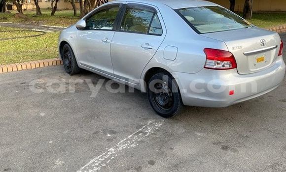 Acheter Occasion Voiture Toyota Belta Blanc à Lusaka, Zambie Acheter Occasion Voiture Toyota Belta Blanc à Lusaka, Zambie