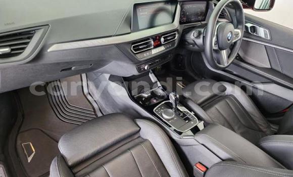 Tenga Tsaru BMW 1-Series Tsvuku Mota in Livingstone in Zambia Tenga Tsaru BMW 1-Series Tsvuku Mota in Livingstone in Zambia