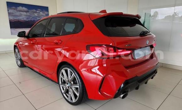 Tenga Tsaru BMW 1-Series Tsvuku Mota in Livingstone in Zambia Tenga Tsaru BMW 1-Series Tsvuku Mota in Livingstone in Zambia