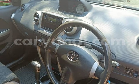 Acheter Occasion Voiture Toyota IST Rouge à Lusaka, Zambie Acheter Occasion Voiture Toyota IST Rouge à Lusaka, Zambie