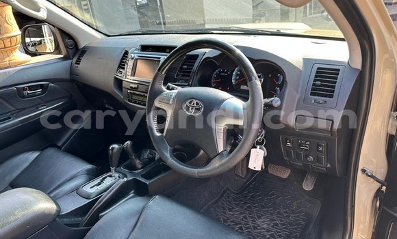 Buy Used Toyota Fortuner Beige Car in Lusaka in Zambia Buy Used Toyota Fortuner Beige Car in Lusaka in Zambia