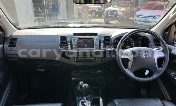 Buy Used Toyota Fortuner Beige Car in Lusaka in Zambia Buy Used Toyota Fortuner Beige Car in Lusaka in Zambia