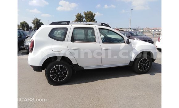 Buy Import Renault Duster White Car in Import - Dubai in Zambia Buy Import Renault Duster White Car in Import - Dubai in Zambia