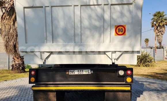 Buy Used Hino 300 Series White Truck in Livingstone in Zambia Buy Used Hino 300 Series White Truck in Livingstone in Zambia