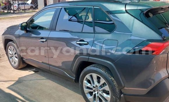 Nunua Ilio tumika Toyota RAV4 Nyingine Gari ndani ya Lusaka nchini Zambia Nunua Ilio tumika Toyota RAV4 Nyingine Gari ndani ya Lusaka nchini Zambia