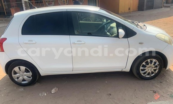 Nunua Ilio tumika Toyota Vitz Nyeupe Gari ndani ya Lusaka nchini Zambia Nunua Ilio tumika Toyota Vitz Nyeupe Gari ndani ya Lusaka nchini Zambia
