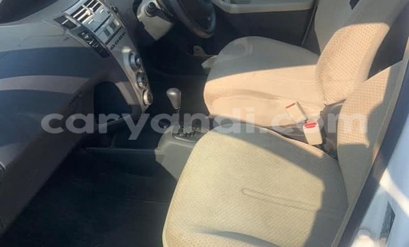 Nunua Ilio tumika Toyota Vitz Nyeupe Gari ndani ya Lusaka nchini Zambia Nunua Ilio tumika Toyota Vitz Nyeupe Gari ndani ya Lusaka nchini Zambia