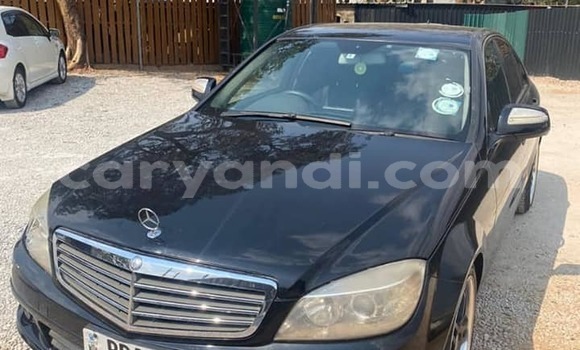 Acheter Occasion Voiture Mercedes-Benz C-Classe Noir à Lusaka, Zambie Acheter Occasion Voiture Mercedes-Benz C-Classe Noir à Lusaka, Zambie
