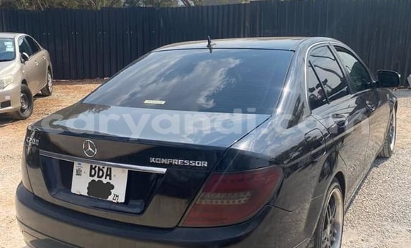 Acheter Occasion Voiture Mercedes-Benz C-Classe Noir à Lusaka, Zambie Acheter Occasion Voiture Mercedes-Benz C-Classe Noir à Lusaka, Zambie