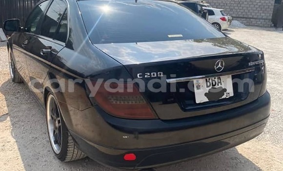 Acheter Occasion Voiture Mercedes-Benz C-Classe Noir à Lusaka, Zambie Acheter Occasion Voiture Mercedes-Benz C-Classe Noir à Lusaka, Zambie