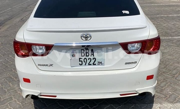 Nunua Ilio tumika Toyota Mark X Nyeupe Gari ndani ya Lusaka nchini Zambia Nunua Ilio tumika Toyota Mark X Nyeupe Gari ndani ya Lusaka nchini Zambia
