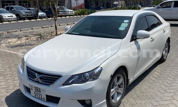 Nunua Ilio tumika Toyota Mark X Nyeupe Gari ndani ya Lusaka nchini Zambia Nunua Ilio tumika Toyota Mark X Nyeupe Gari ndani ya Lusaka nchini Zambia