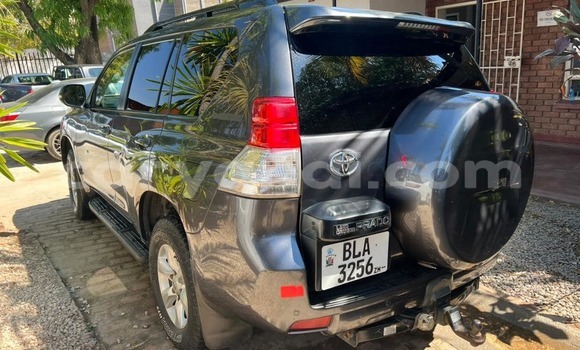 Nunua Ilio tumika Toyota Prado Nyeusi Gari ndani ya Lusaka nchini Zambia Nunua Ilio tumika Toyota Prado Nyeusi Gari ndani ya Lusaka nchini Zambia