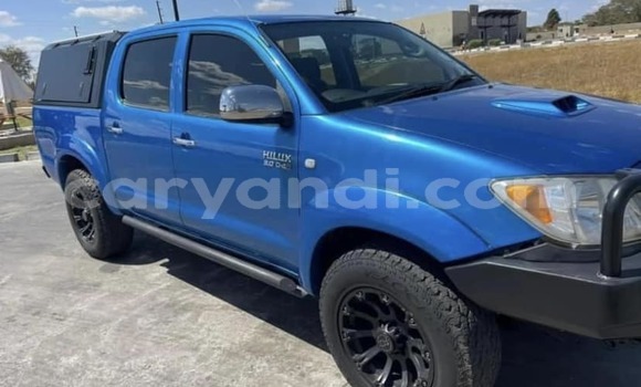 Nunua Ilio tumika Toyota Hilux Bluu Gari ndani ya Lusaka nchini Zambia Nunua Ilio tumika Toyota Hilux Bluu Gari ndani ya Lusaka nchini Zambia