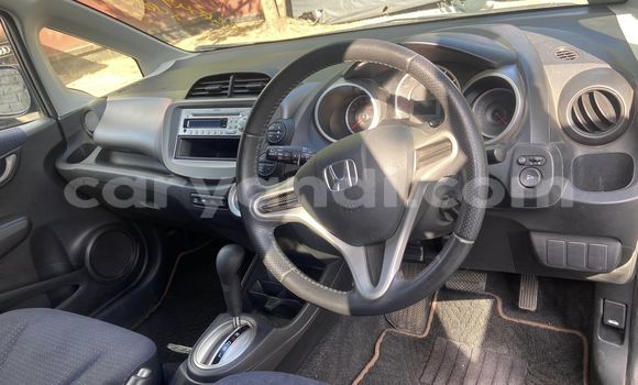 Nunua Ilio tumika Honda FIT Nyeusi Gari ndani ya Lusaka nchini Zambia Nunua Ilio tumika Honda FIT Nyeusi Gari ndani ya Lusaka nchini Zambia