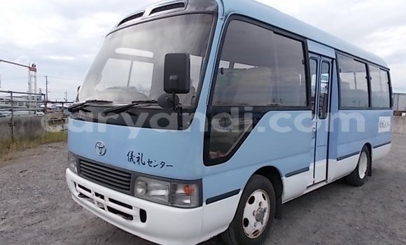 Nunua Ilio tumika Toyota Coaster Bluu Gari ndani ya Lusaka nchini Zambia Nunua Ilio tumika Toyota Coaster Bluu Gari ndani ya Lusaka nchini Zambia