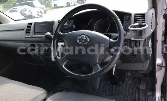 Tenga Tsaru Toyota Hiace Sirivha Mota in Lusaka in Zambia Tenga Tsaru Toyota Hiace Sirivha Mota in Lusaka in Zambia