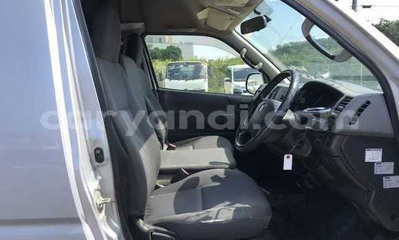 Tenga Tsaru Toyota Hiace Sirivha Mota in Lusaka in Zambia Tenga Tsaru Toyota Hiace Sirivha Mota in Lusaka in Zambia