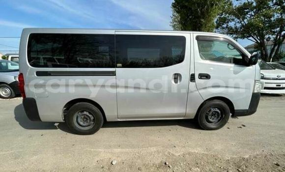 Tenga Tsaru Nissan Caravan Sirivha Mota in Isoka in Northern Tenga Tsaru Nissan Caravan Sirivha Mota in Isoka in Northern