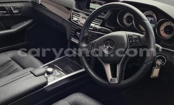 Acheter Occasion Voiture Mercedes-Benz GLC 250D Gris à Chinsali, Nord Acheter Occasion Voiture Mercedes-Benz GLC 250D Gris à Chinsali, Nord