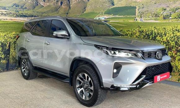 Tenga Tsaru Toyota Fortuner Sirivha Mota in Lusaka in Zambia Tenga Tsaru Toyota Fortuner Sirivha Mota in Lusaka in Zambia