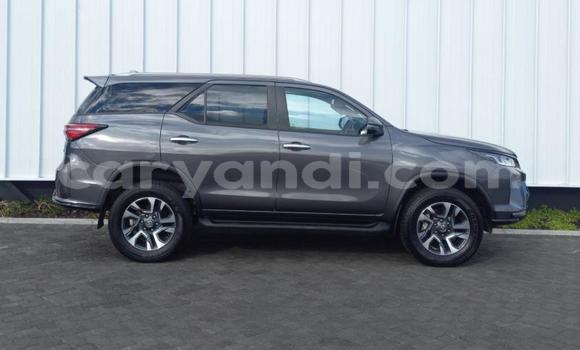 Tenga Tsaru Toyota Fortuner Zvimwe Mota in Lusaka in Zambia Tenga Tsaru Toyota Fortuner Zvimwe Mota in Lusaka in Zambia