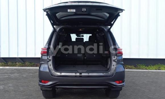 Tenga Tsaru Toyota Fortuner Zvimwe Mota in Lusaka in Zambia Tenga Tsaru Toyota Fortuner Zvimwe Mota in Lusaka in Zambia