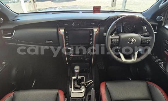 Tenga Tsaru Toyota Fortuner Bhurawuni Mota in Lusaka in Zambia Tenga Tsaru Toyota Fortuner Bhurawuni Mota in Lusaka in Zambia