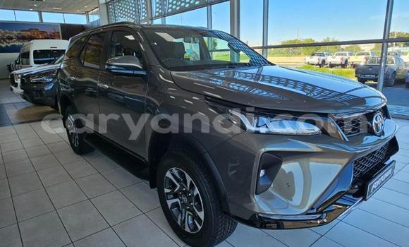 Tenga Tsaru Toyota Fortuner Bhurawuni Mota in Lusaka in Zambia Tenga Tsaru Toyota Fortuner Bhurawuni Mota in Lusaka in Zambia