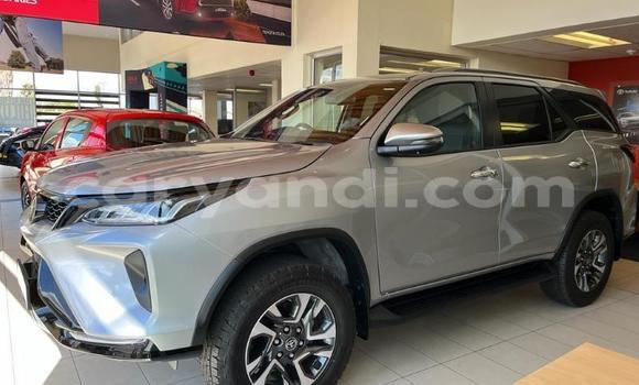 Tenga Tsaru Toyota Fortuner Sirivha Mota in Lusaka in Zambia Tenga Tsaru Toyota Fortuner Sirivha Mota in Lusaka in Zambia
