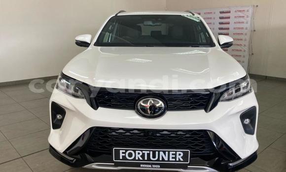 Buy Used Toyota Fortuner White Car in Lusaka in Zambia Buy Used Toyota Fortuner White Car in Lusaka in Zambia