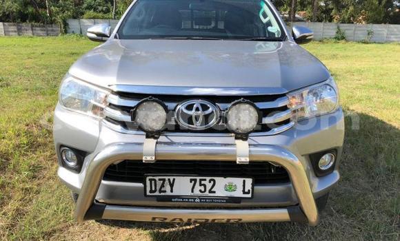 Tenga Tsaru Toyota Hilux Sirivha Mota in Lusaka in Zambia Tenga Tsaru Toyota Hilux Sirivha Mota in Lusaka in Zambia