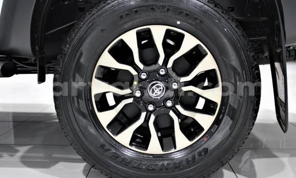 Nunua Ilio tumika Toyota Hilux Nyeupe Gari ndani ya Lusaka nchini Zambia Nunua Ilio tumika Toyota Hilux Nyeupe Gari ndani ya Lusaka nchini Zambia