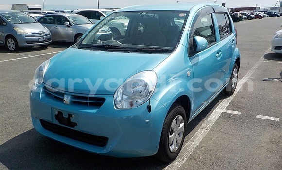 Acheter Occasion Voiture Toyota Passo Bleu à Lusaka, Zambie