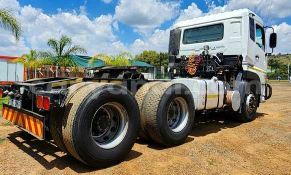 Tenga Tsaru Nissan UD Chena Rori in Lusaka in Zambia Tenga Tsaru Nissan UD Chena Rori in Lusaka in Zambia